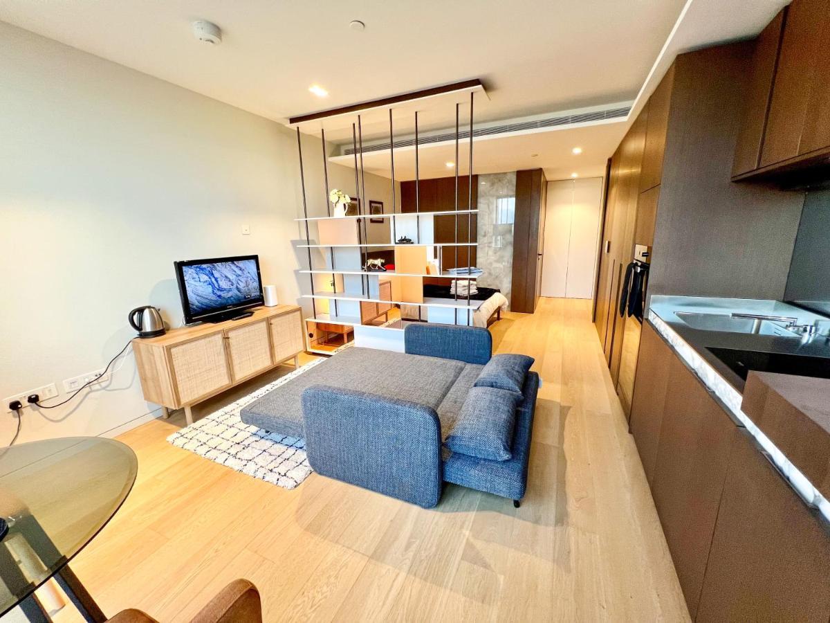 Deluxe Entire Studio Next To London Eye & Trafalgar Square Aparthotel Exterior foto