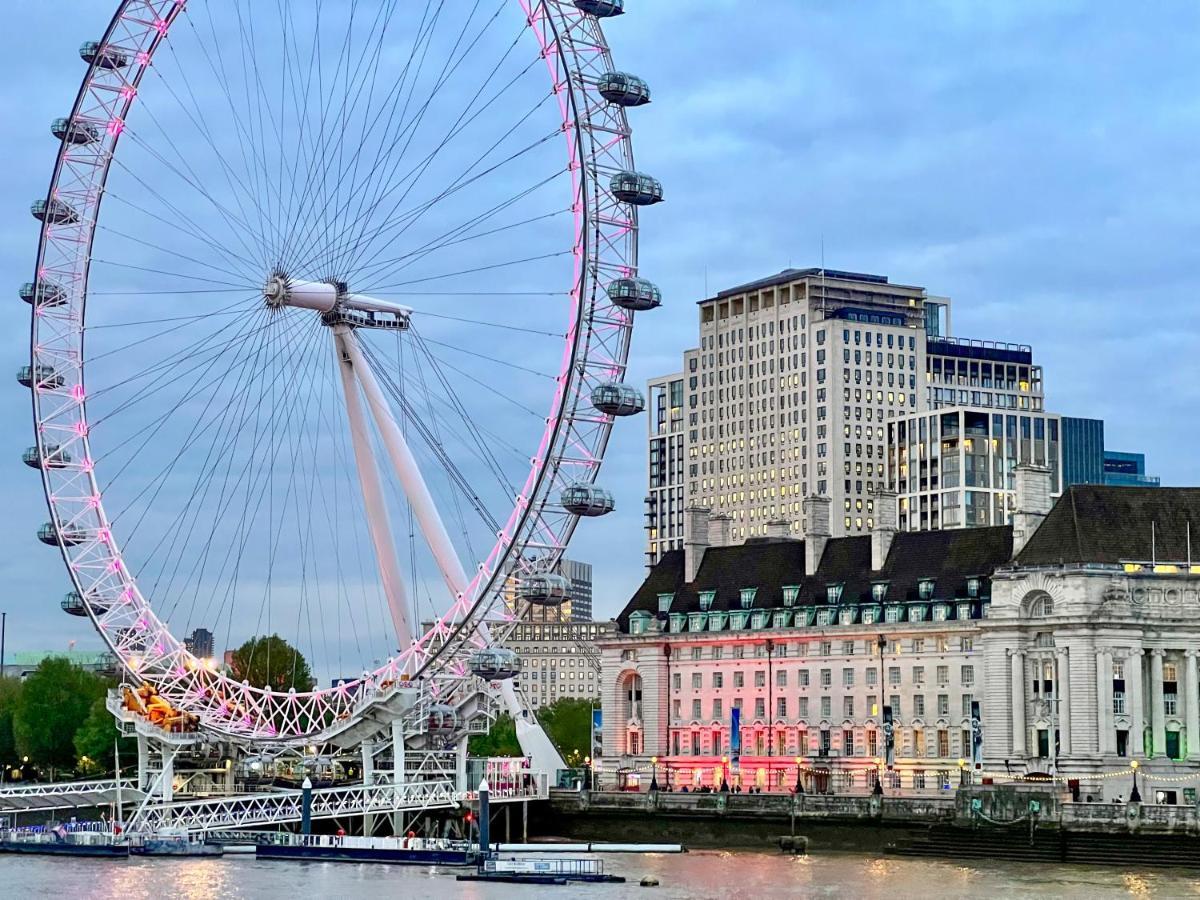 Deluxe Entire Studio Next To London Eye & Trafalgar Square Aparthotel Exterior foto
